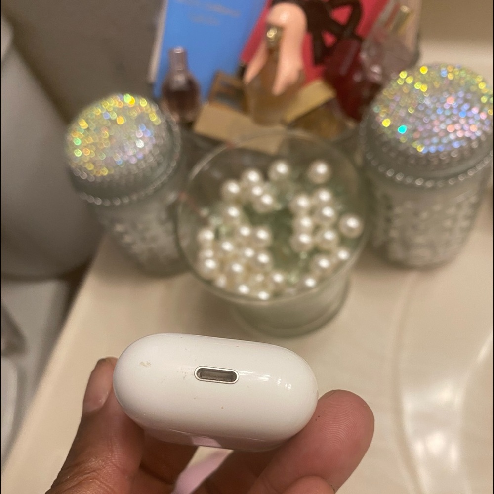 Authentic Apple AirPods 1st generation 🎧SOLD SOLD SOLD